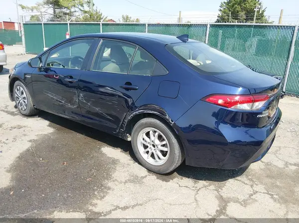 JTDEAMDEXMJ032003 — 2021 Toyota Corolla, фото 3 с аукциона IAAI 12.10.2026, Левый бок