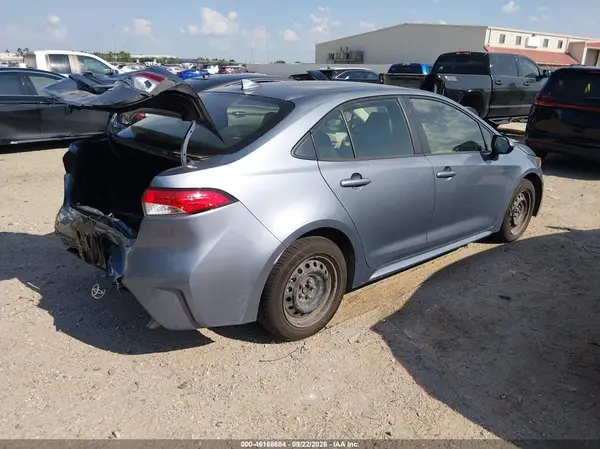 JTDEPMAE3MJ152485 — 2021 Toyota Corolla, фото 4 с аукциона IAAI 13.10.2026, Задняя часть