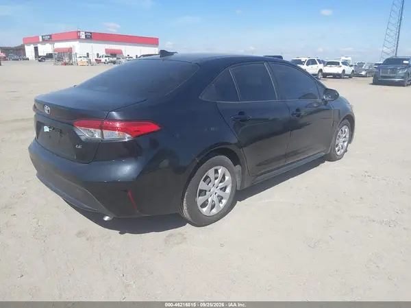 JTDEPMAE2MJ176440 — 2021 Toyota Corolla, фото 4 с аукциона IAAI 08.10.2026, Передняя часть слева