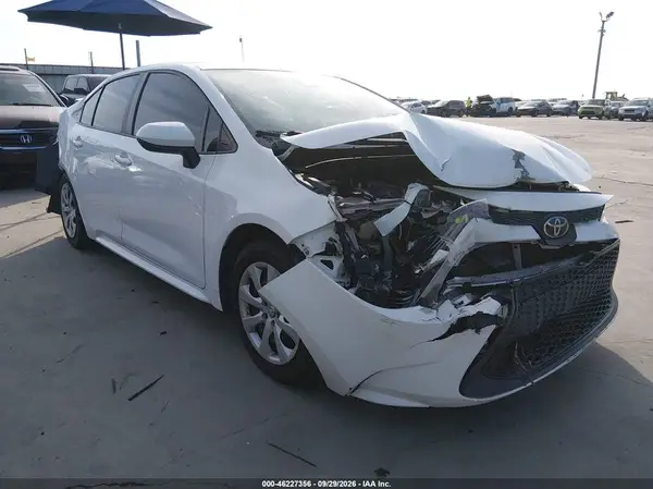 5YFEPMAEXMP257617 — 2021 Toyota Corolla, Передняя и задняя части (Front & Rear), фото до ремонта