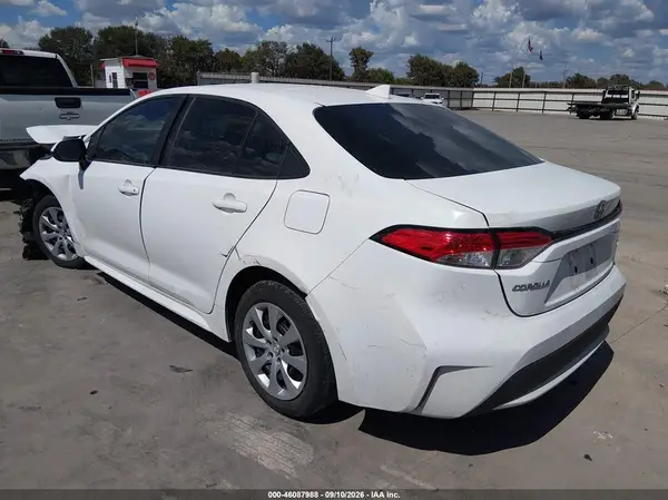 5YFEPMAE7NP365307 — 2022 Toyota Corolla, фото 3 с аукциона IAAI 14.10.2026, Передняя часть