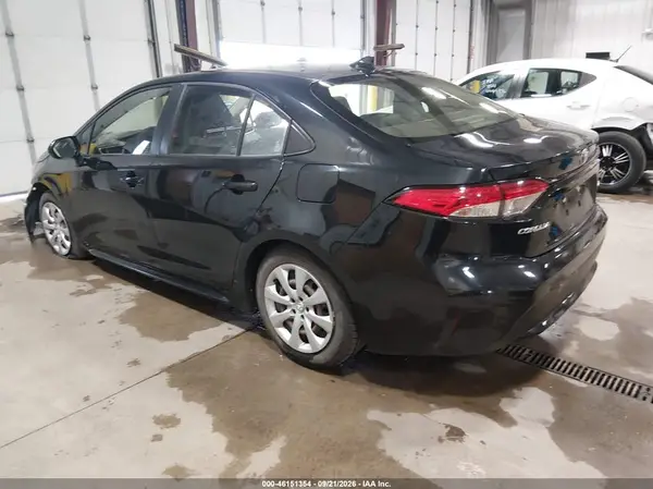 JTDEPMAE3NJ203131 — 2022 Toyota Corolla, фото 3 с аукциона IAAI, Передняя часть