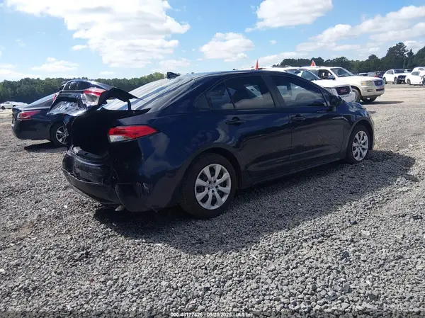 5YFEPMAE0NP381235 — 2022 Toyota Corolla, фото 4 с аукциона IAAI, Передняя часть слева