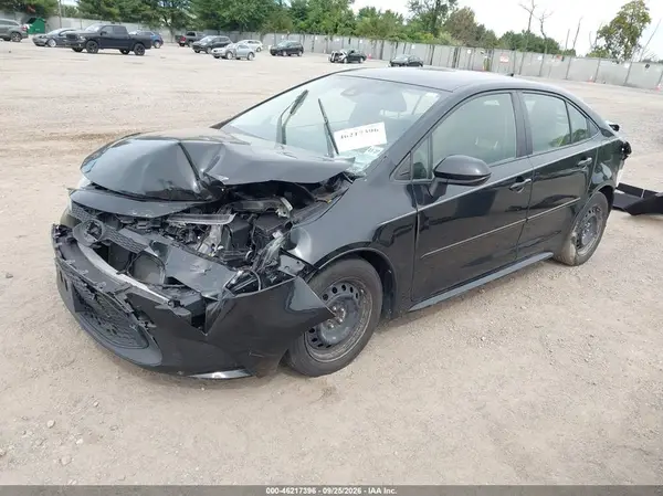 JTDEPMAE6NJ222773 — 2022 Toyota Corolla, фото 2 с аукциона IAAI, Передняя часть
