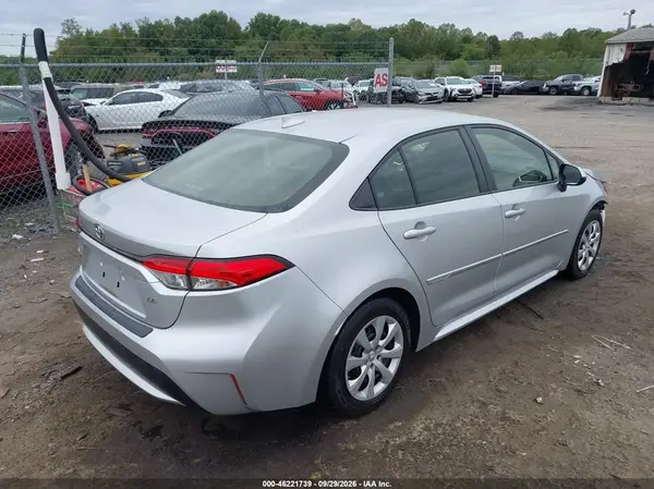 JTDEPMAEXN3023004 — 2022 Toyota Corolla, фото 4 с аукциона IAAI, Передняя часть