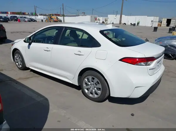 JTDBCMFE7PJ011768 — 2023 Toyota Corolla, фото 3 с аукциона IAAI 14.10.2026, Задняя часть слева