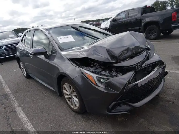 JTND4MBE4R3220481 — 2024 Toyota Corolla, Передняя часть (Front & Rear), фото до ремонта