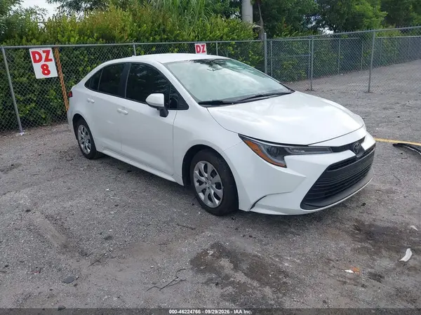5YFB4MDE4RP225650 — 2024 Toyota Corolla, Подтопление (Flood), фото до ремонта