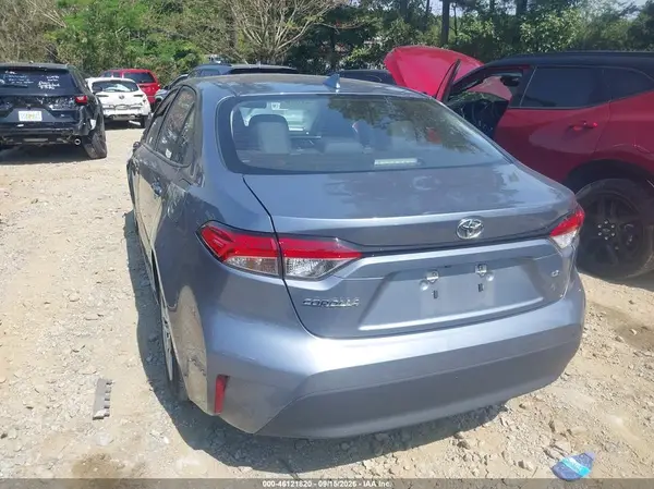 5YFB4MDE3SP235138 — 2025 Toyota Corolla, фото 3 с аукциона IAAI 13.10.2026, Левый бок