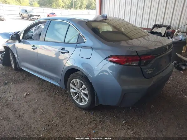 JTDBCMFE3T3126429 — 2026 Toyota Corolla, фото 3 с аукциона IAAI, Повреждения со всех сторон