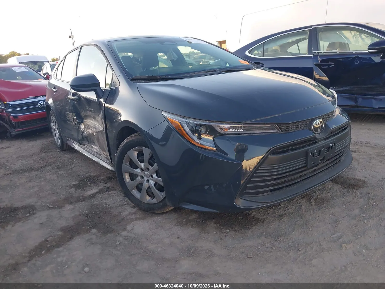 2026 Toyota Corolla Le VIN 5YFB4MDE9TP383991 фото 2