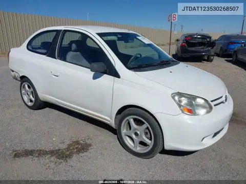 JTDAT123530268507 — 2003 Toyota Echo, Задняя часть, фото до ремонта