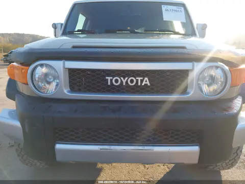 JTEBU4BF3EK183567 — 2014 Toyota FJ Cruiser, Ходовая часть, фото до ремонта