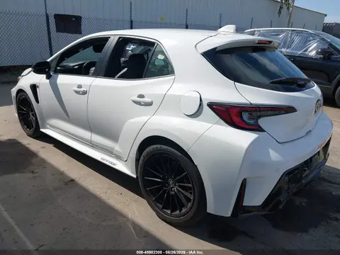 2025 Toyota Gr Corolla Premium VIN JTNABAAE6SA020163 фото 3