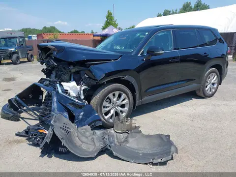 2026 Toyota Grand Highlander VIN 5TDACAB58TS070048 фото 2