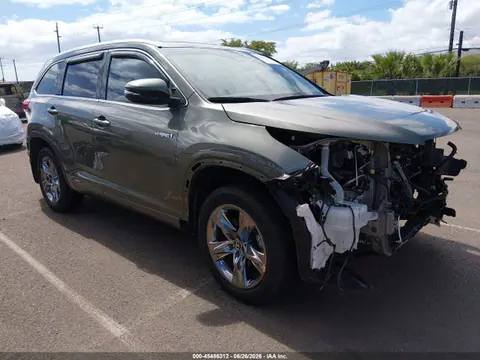 5TDDGRFH1JS043257 — 2018 Toyota Highlander Hybrid Limited, Передняя часть (Front End), фото до ремонта