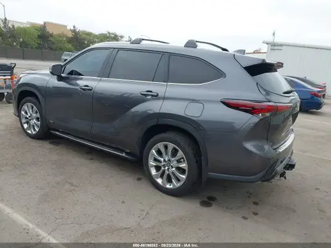 2024 Toyota Highlander Hybrid Limited VIN 5TDXBRCH7RS617842 фото 3