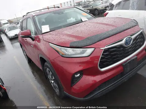 5TDGBRCHXMS519235 — 2021 Toyota Highlander Hybrid XLE, Левый бок (Left Side), фото до ремонта