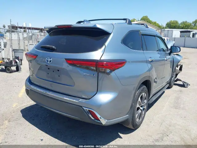 2021 Toyota Highlander Hybrid Xle VIN 5TDHARAH8MS006771 фото 4