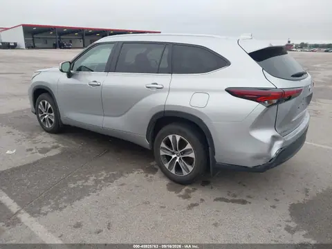 2024 Toyota Highlander Hybrid Xle VIN 5TDKBRCH5RS606476 фото 3