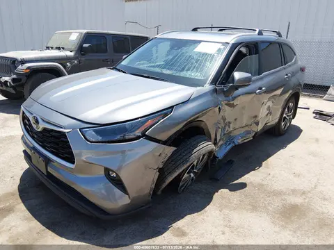 2026 Toyota Highlander Hybrid Xle VIN 5TDKBRCH4TS703109 фото 2
