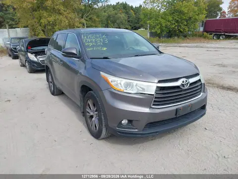 5TDBKRFH8ES049343 — 2014 Toyota Highlander LE/LE Plus, Задняя часть слева (Left Rear), фото до ремонта