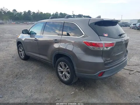 2014 Toyota Highlander Le Plus V6 VIN 5TDZKRFH5ES015309 фото 3