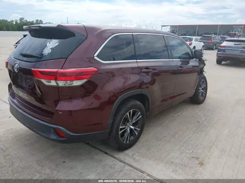 2018 Toyota Highlander Le VIN 5TDZZRFH2JS245606 фото 4