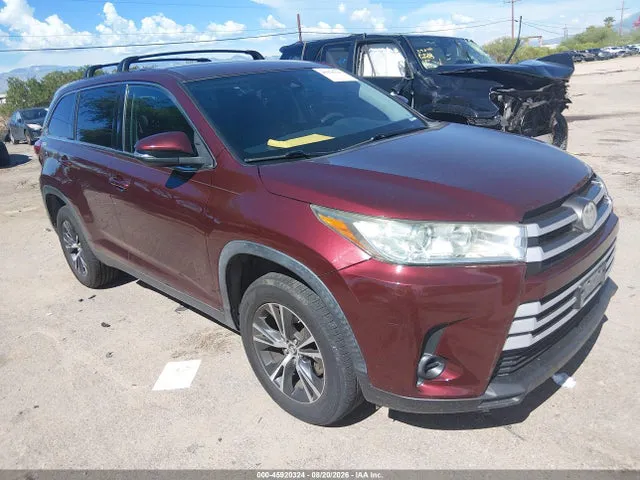 2019 Toyota Highlander Le VIN 5TDZZRFH6KS330529 фото 1
