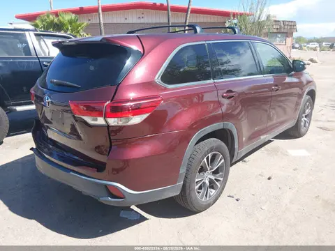 2019 Toyota Highlander Le VIN 5TDZZRFH6KS330529 фото 4