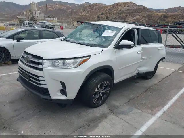 5TDZZRFH9KS290527 — 2019 Toyota Highlander LE, фото 2 с аукциона IAAI 14.10.2026, Правый бок