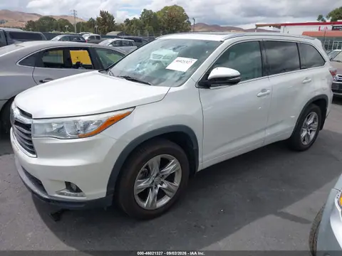 2015 Toyota Highlander Limited Platinum V6 VIN 5TDDKRFH3FS100774 фото 2