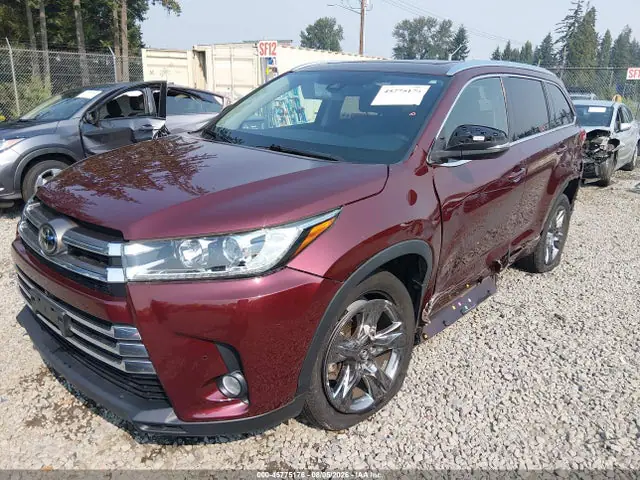 5TDDZRFHXJS811294 — 2018 Toyota Highlander Limited Platinum, фото 2 с аукциона IAAI 30.09.2026, Левый бок
