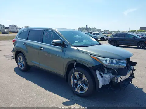 5TDDZRFH3KS987931 — 2019 Toyota Highlander Limited Platinum, Передняя часть (Front End), фото до ремонта
