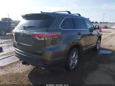 2016 Toyota Highlander Limited V6 VIN 5TDYKRFH7GS156669 фото 4