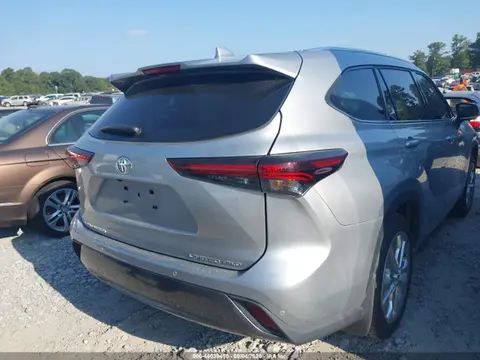 2025 Toyota Highlander Limited VIN 5TDKDRBH9SS592907 фото 4