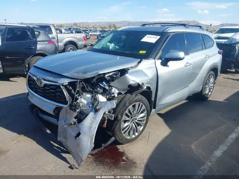 2021 Toyota Highlander Platinum VIN 5TDFZRAH1MS085118 фото 2