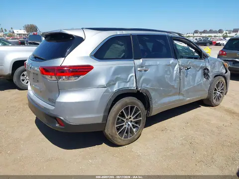 2018 Toyota Highlander Se VIN 5TDKZRFH9JS547816 фото 4
