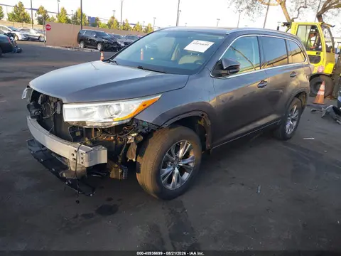 2014 Toyota Highlander Xle V6 VIN 5TDKKRFH1ES027121 фото 2