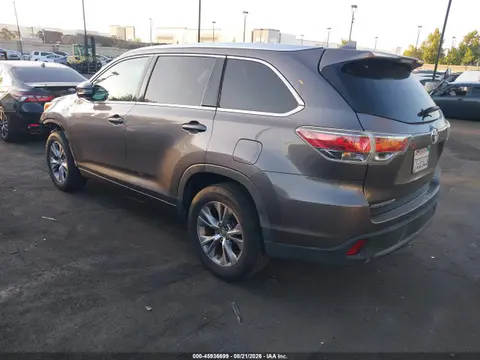 2014 Toyota Highlander Xle V6 VIN 5TDKKRFH1ES027121 фото 3