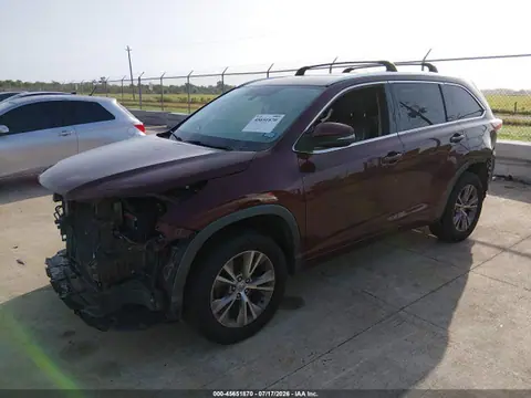 2015 Toyota Highlander Xle V6 VIN 5TDKKRFH2FS115810 фото 2