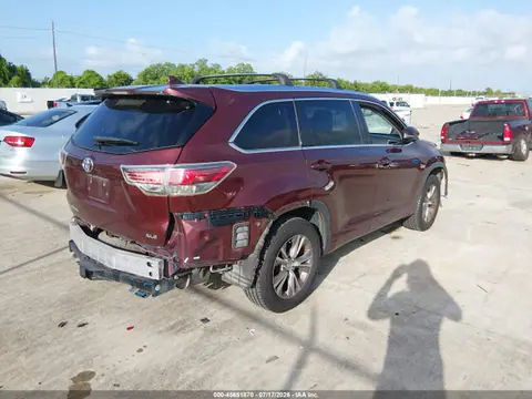 2015 Toyota Highlander Xle V6 VIN 5TDKKRFH2FS115810 фото 4
