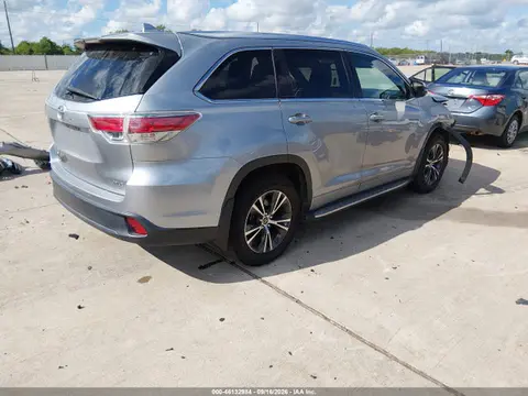 2016 Toyota Highlander Xle V6 VIN 5TDKKRFH6GS502264 фото 4