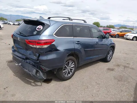 2017 Toyota Highlander Xle VIN 5TDKZRFH1HS525495 фото 4
