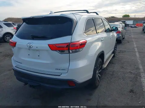 2019 Toyota Highlander Xle VIN 5TDJZRFH7KS608657 фото 4