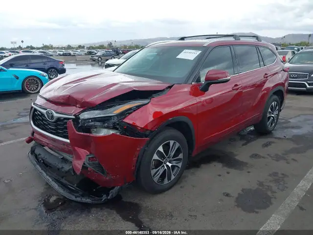 2021 Toyota Highlander Xle VIN 5TDHZRAH5MS083168 фото 2