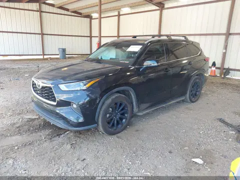 2022 Toyota Highlander Xle VIN 5TDHZRAH5NS125341 фото 2
