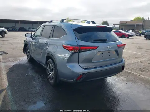 2023 Toyota Highlander Xle VIN 5TDKDRBH7PS017082 фото 3