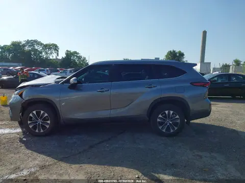 2025 Toyota Highlander Xle VIN 5TDKDRBH4SS581443 фото 14