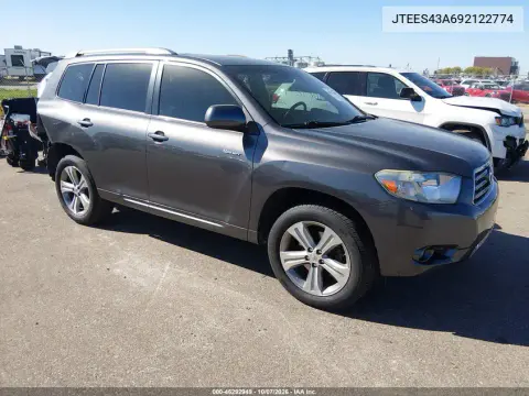 JTEES43A692122774 — 2009 Toyota Highlander, Задняя часть, фото до ремонта